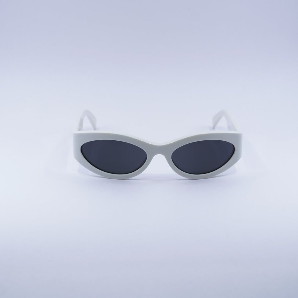 Celine CL40288I 25A MONOCHROMS Sunglasses Ivory Cat Eye Frame, Grey Lenses - Picture 2 of 10
